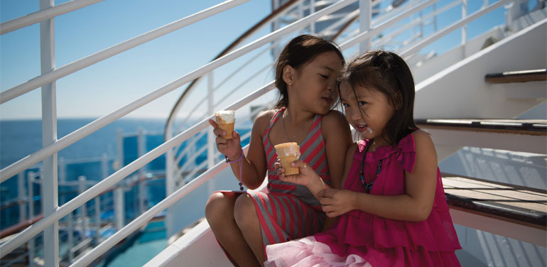 Cruceros en verano por el Mediterráneo. CrucerosMediterraneo.com Cruceros en verano por el Mediterráneo. CrucerosMediterraneo.com