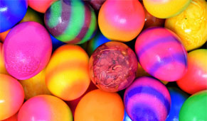 Búsqueda de los huevos de Pascua a bordo de un crucero. CrucerosMediterraneo.com Búsqueda de los huevos de Pascua a bordo de un crucero. CrucerosMediterraneo.com