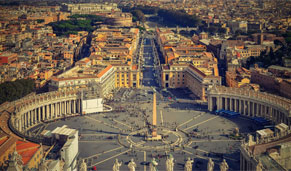 Plaza del Vaticano en Roma, escala de crucero por el Mediterráneo. CrucerosMediterraneo.com Plaza del Vaticano en Roma, escala de crucero por el Mediterráneo. CrucerosMediterraneo.com