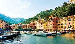 Portofino, pueblo pesquero cerca de Génova. CrucerosMediterraneo.com Portofino, pueblo pesquero cerca de Génova. CrucerosMediterraneo.com
