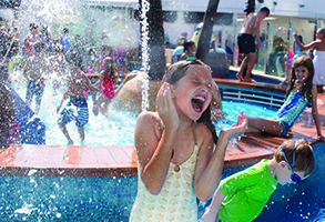 Ofertas de cruceros familiares. CrucerosMediterraneo.com