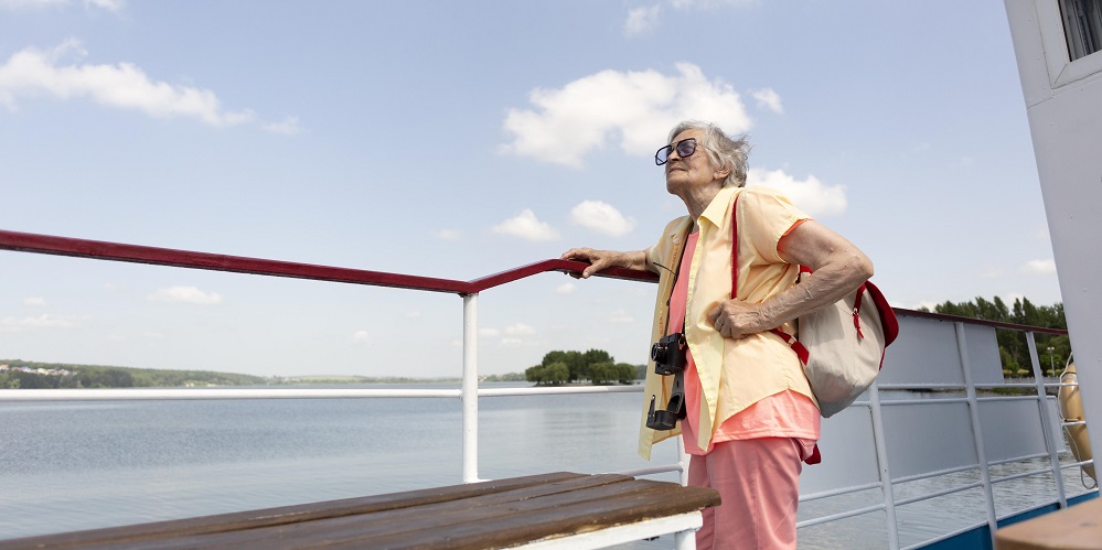 Cruceros por el Mediterráneo para mayores de 60 años opciones, precios y ventajas