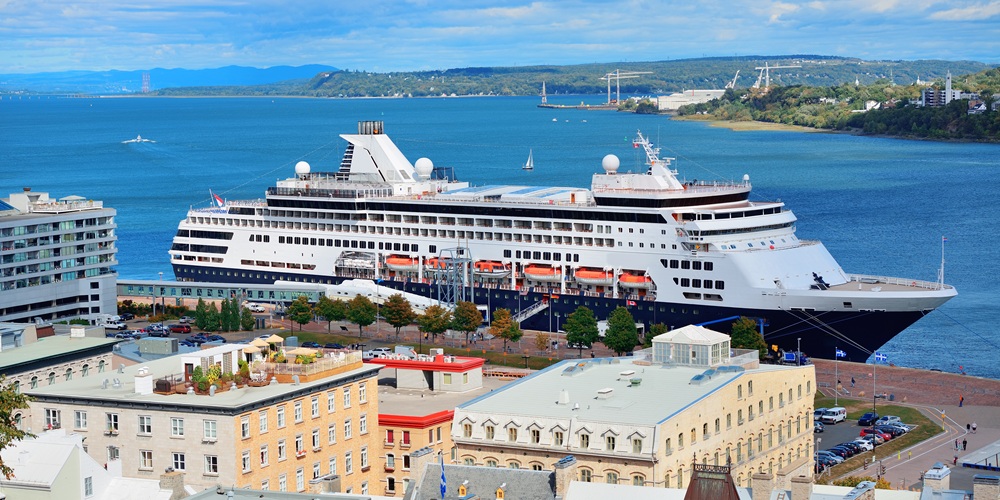 Cruise ship in Quebec City