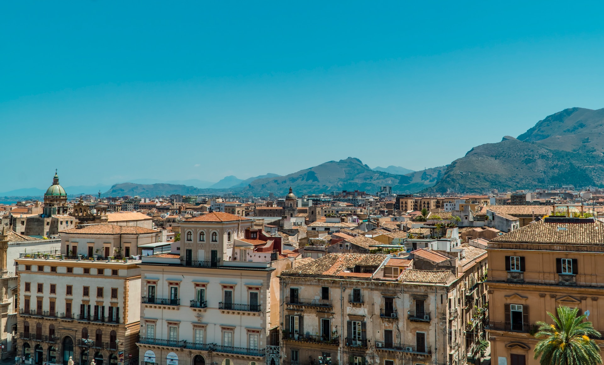aventuras-en-sicilia-volcanes-historia-y-delicias-culinarias-mediterraneas