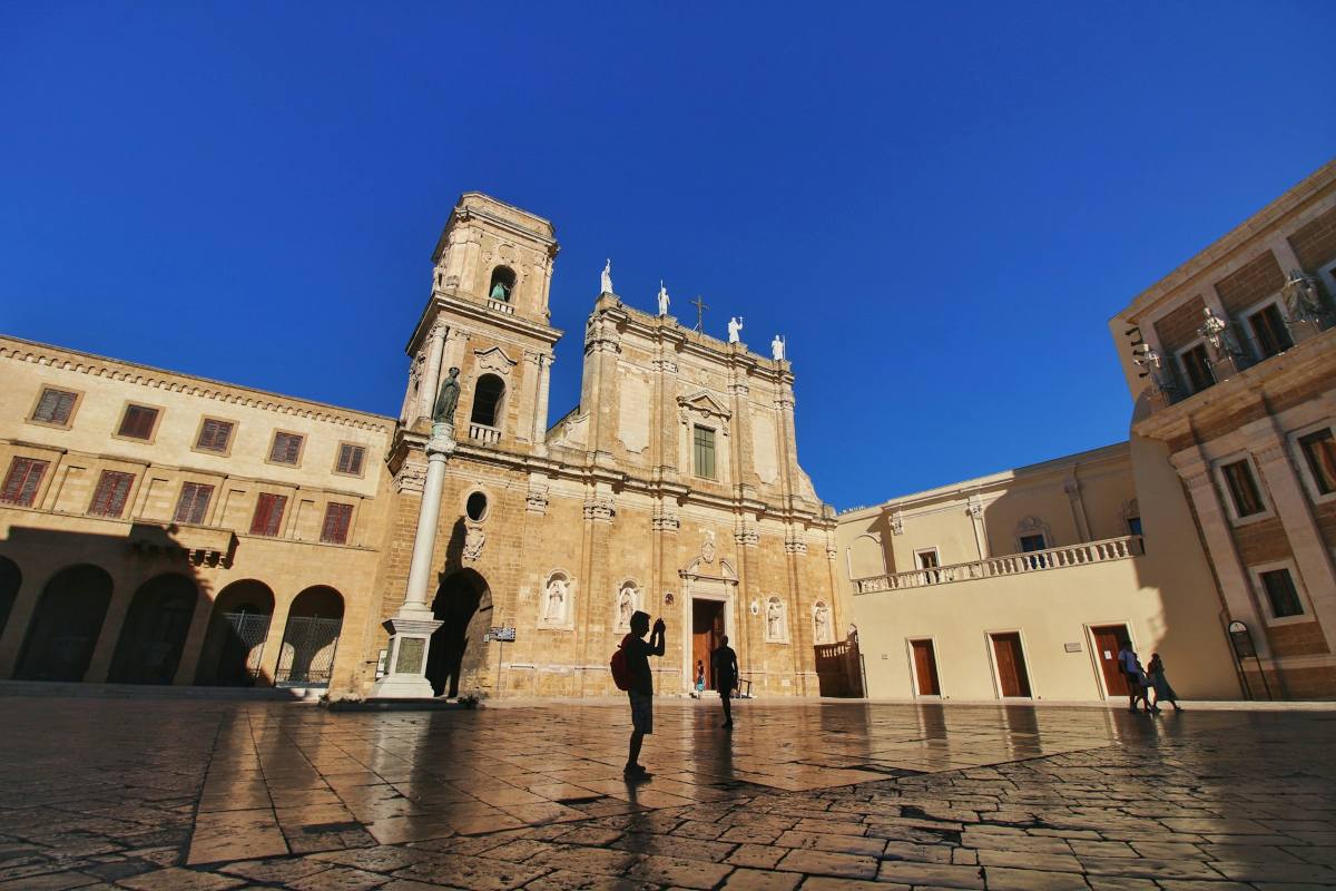 brindisi-en-crucero-historia-playas-y-gastronomia-en-una-jornada